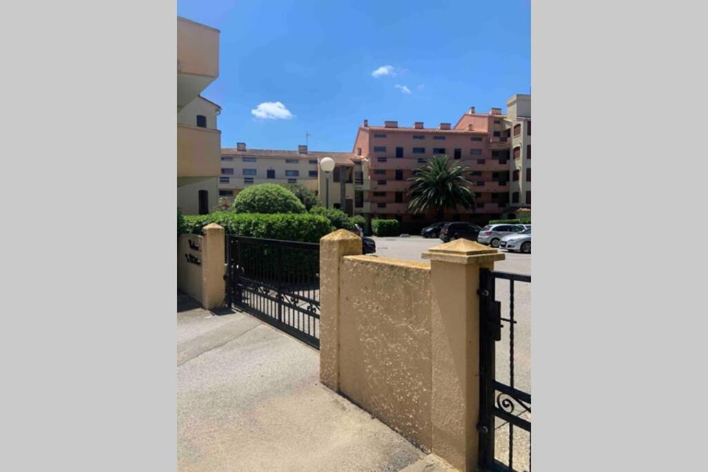 Appartement Argeles-Sur-Mer Avec Piscine A 500M De La Mer Екстер'єр фото